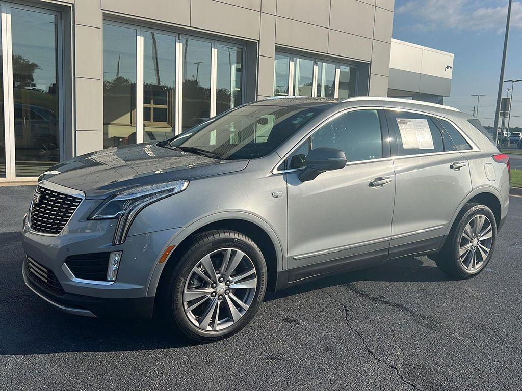 used 2024 Cadillac XT5 car, priced at $39,875