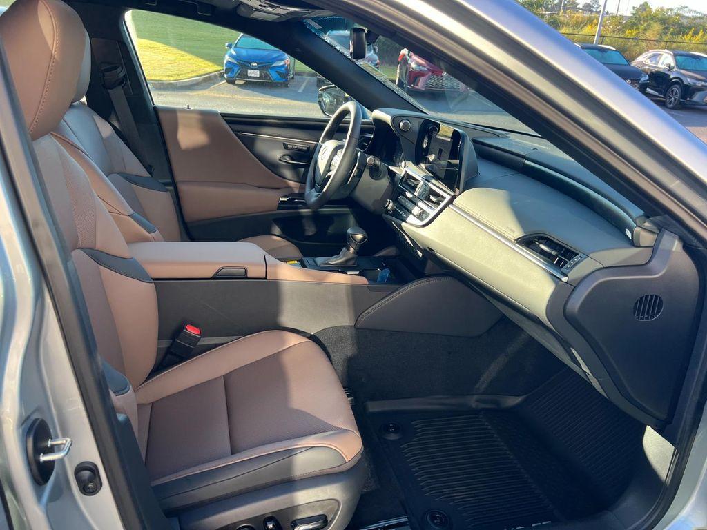 new 2025 Lexus ES 350 car, priced at $48,665