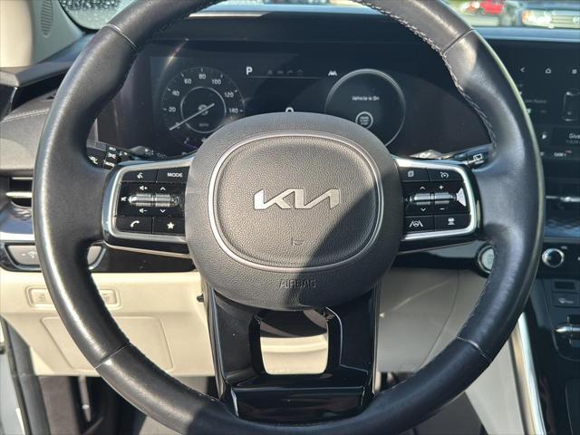 used 2022 Kia Carnival car, priced at $31,900
