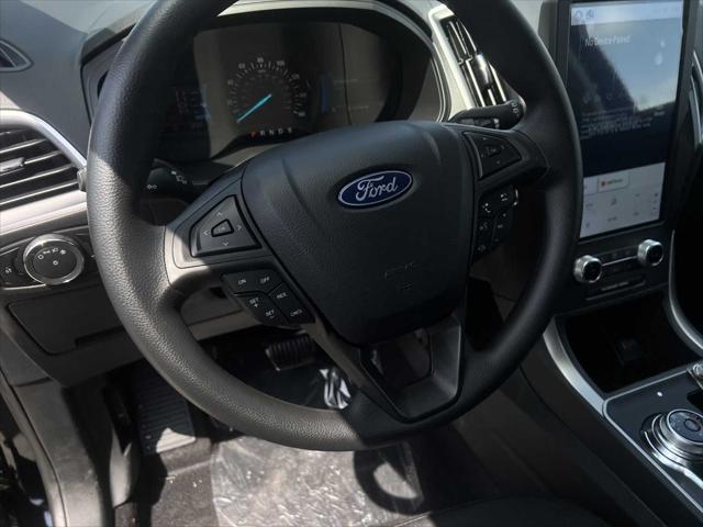 new 2024 Ford Edge car, priced at $40,060