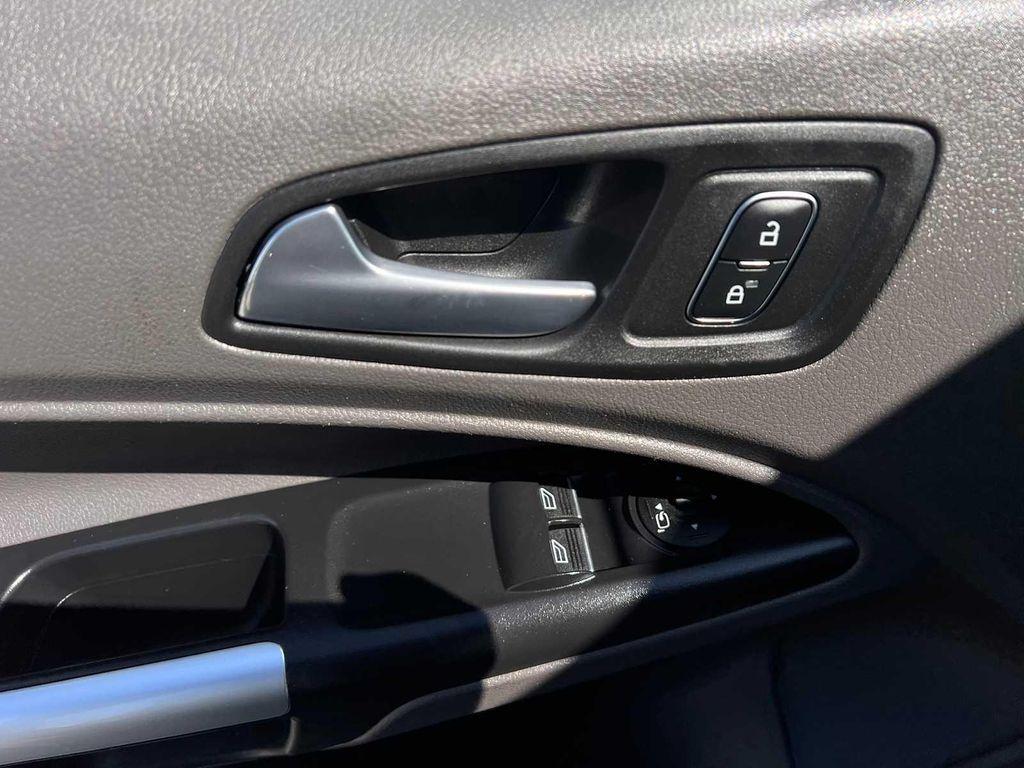 used 2022 Ford Transit Connect car, priced at $25,988