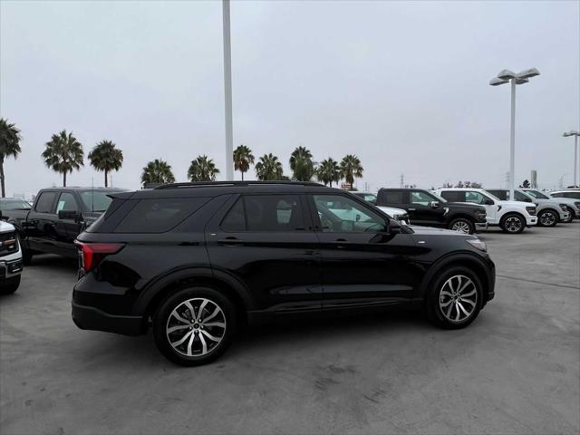 used 2025 Ford Explorer car