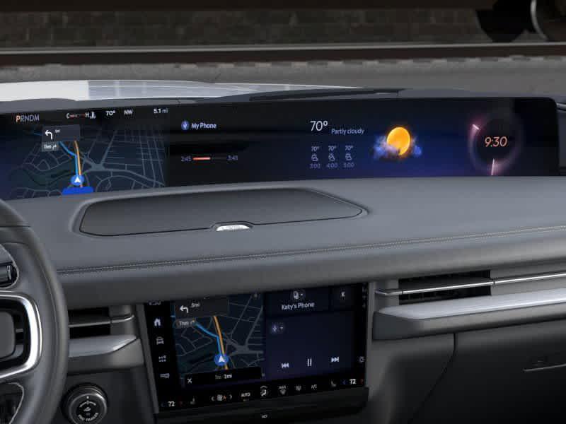 new 2025 Lincoln Navigator car, priced at $107,490