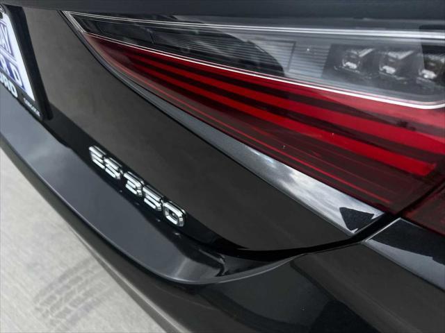 used 2023 Lexus ES 350 car, priced at $39,988