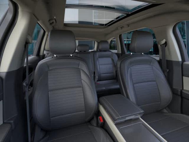 new 2025 Lincoln Nautilus car, priced at $63,205