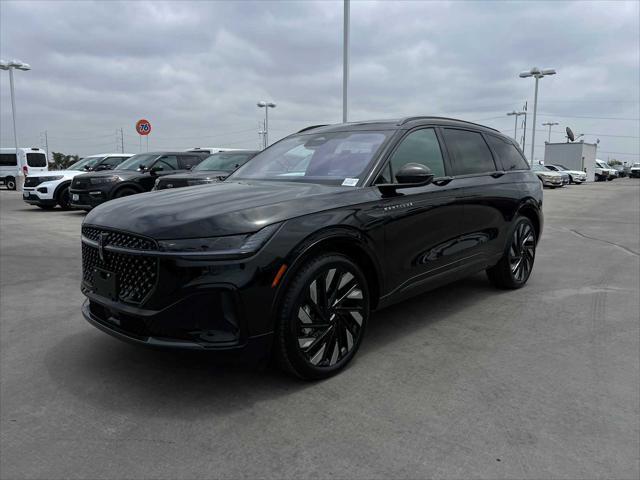 new 2025 Lincoln Nautilus car, priced at $66,705
