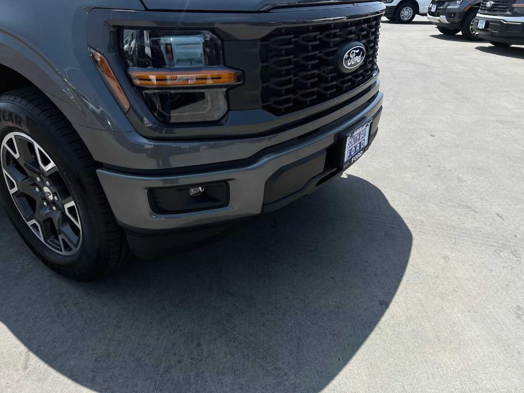 new 2024 Ford F-150 car, priced at $48,330