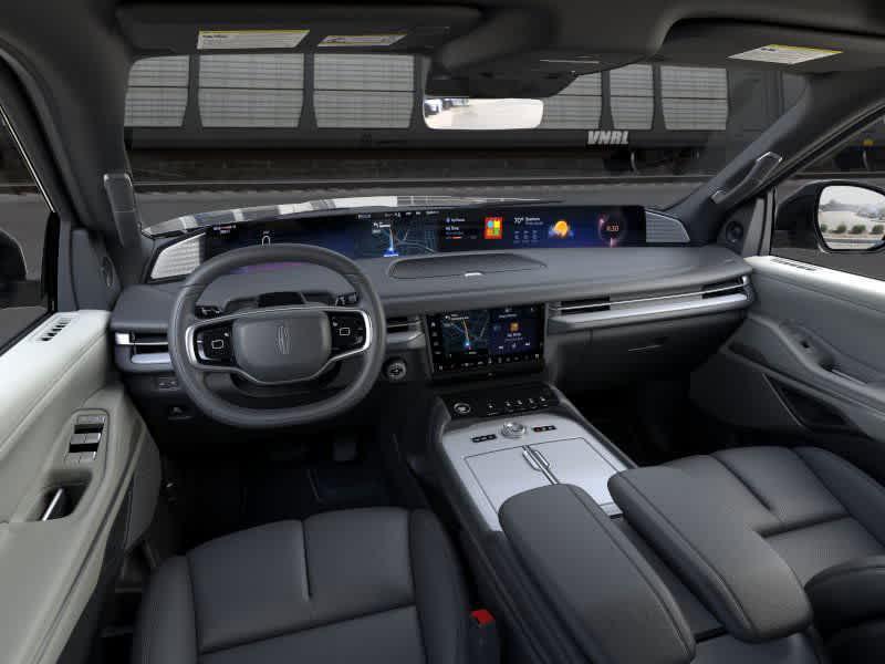 new 2025 Lincoln Navigator car, priced at $108,310