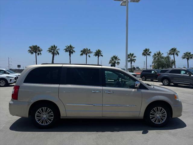 used 2014 Chrysler Town & Country car, priced at $10,988