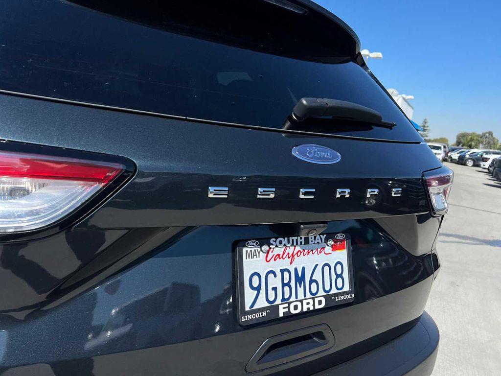 used 2022 Ford Escape car, priced at $18,988