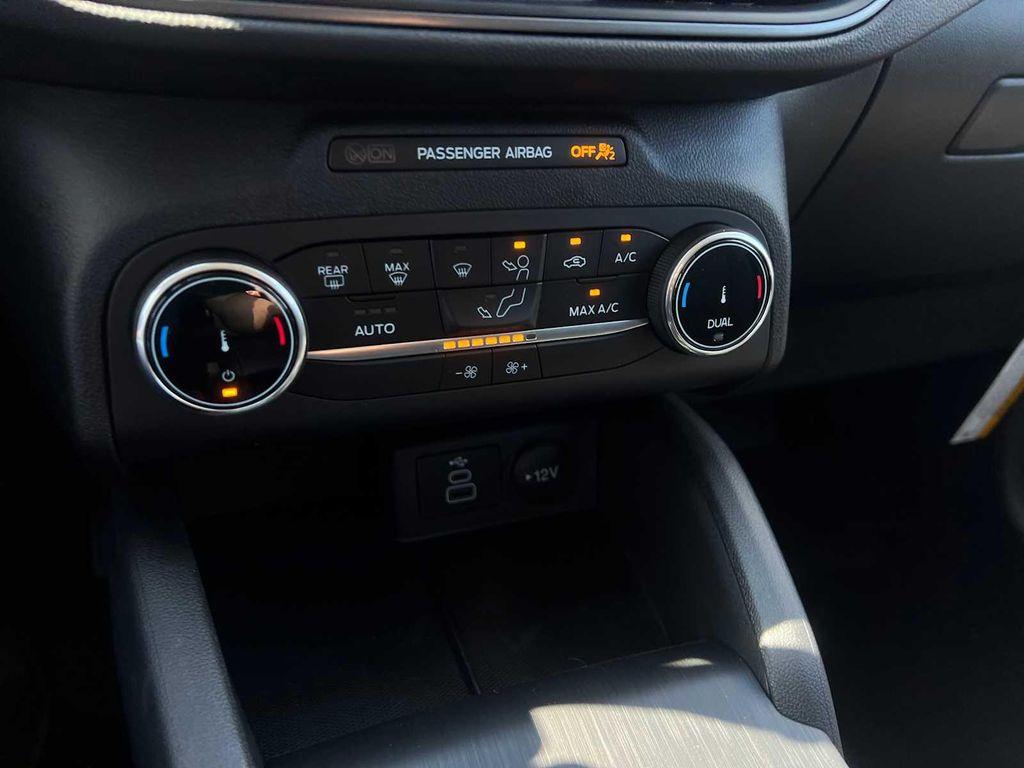 used 2022 Ford Edge car, priced at $23,988