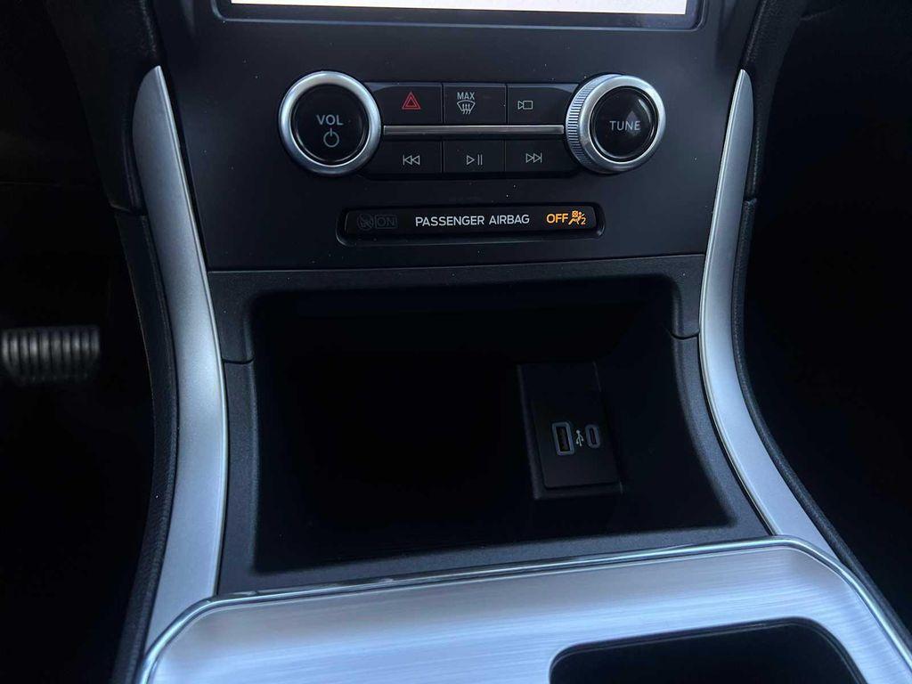 used 2022 Ford Edge car, priced at $23,988