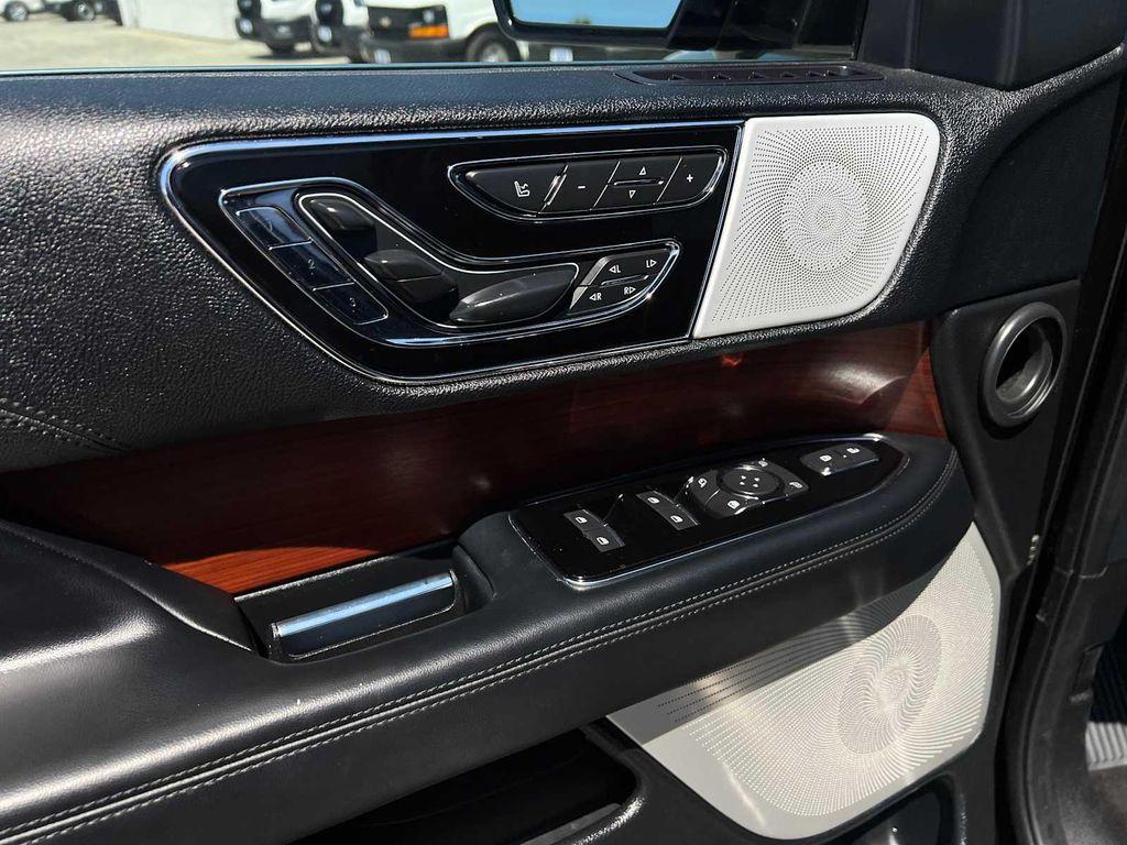 used 2021 Lincoln Navigator L car, priced at $50,988