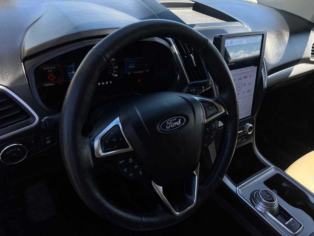used 2022 Ford Edge car, priced at $25,888