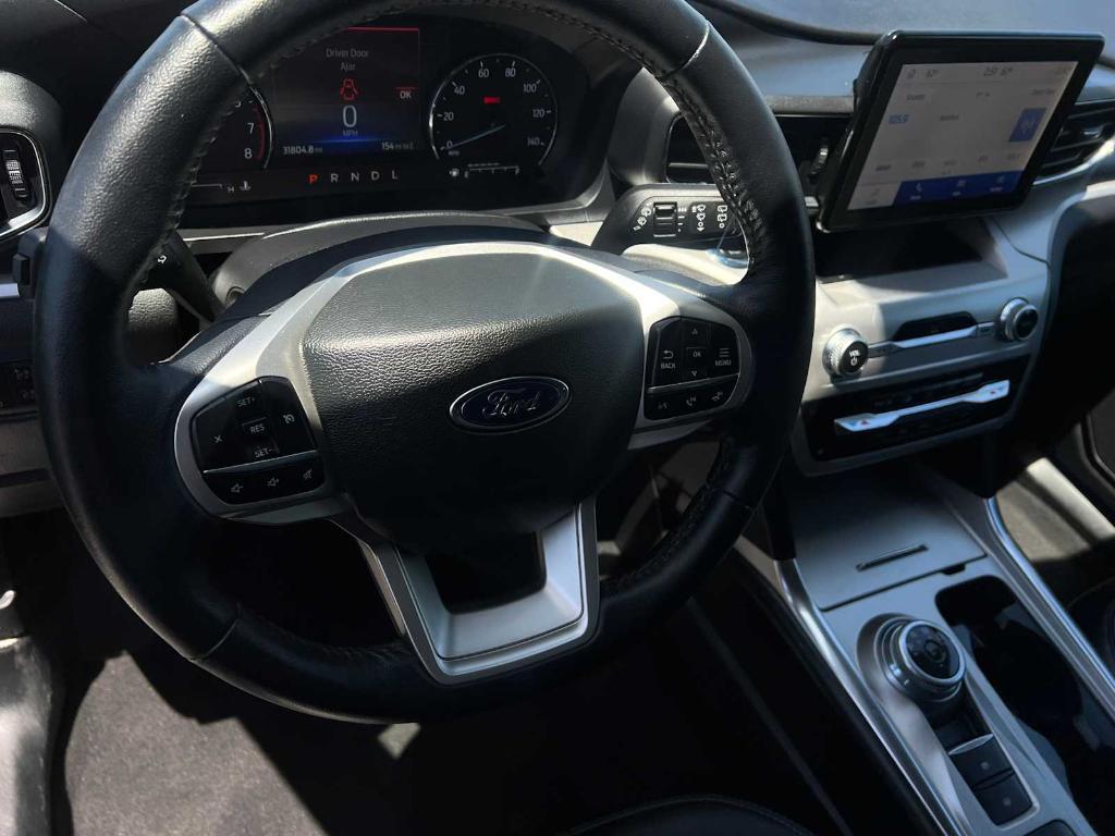 used 2022 Ford Explorer car, priced at $30,988