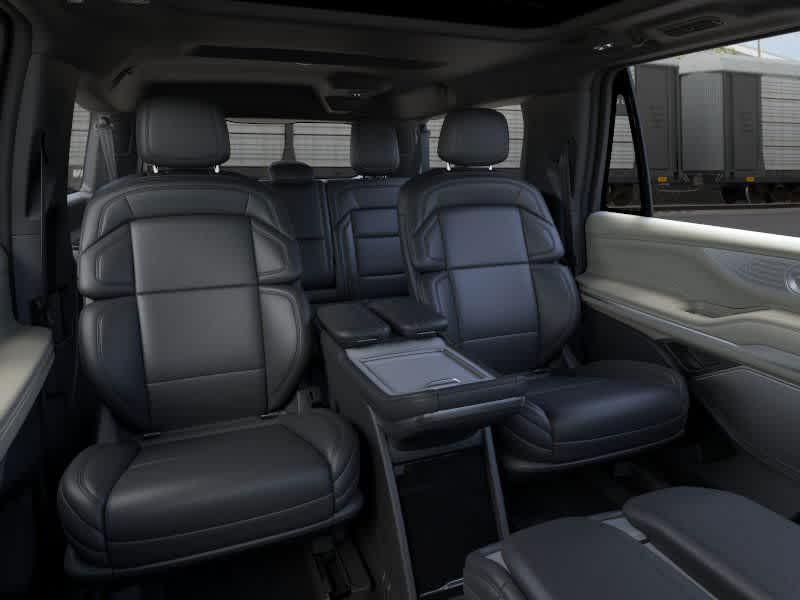 new 2025 Lincoln Navigator L car, priced at $111,300