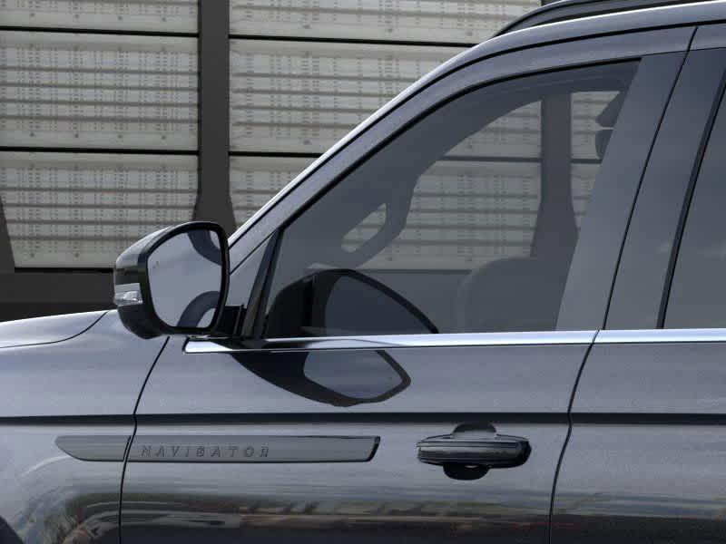new 2025 Lincoln Navigator L car, priced at $111,300