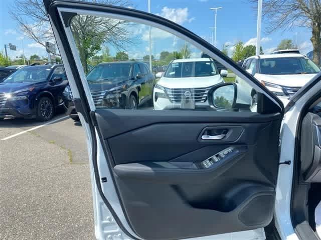 new 2025 Nissan Rogue car