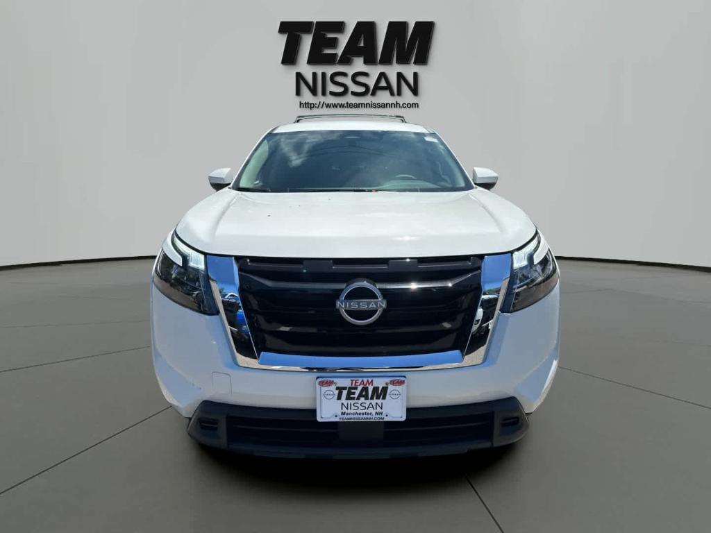 new 2025 Nissan Pathfinder car, priced at $41,586