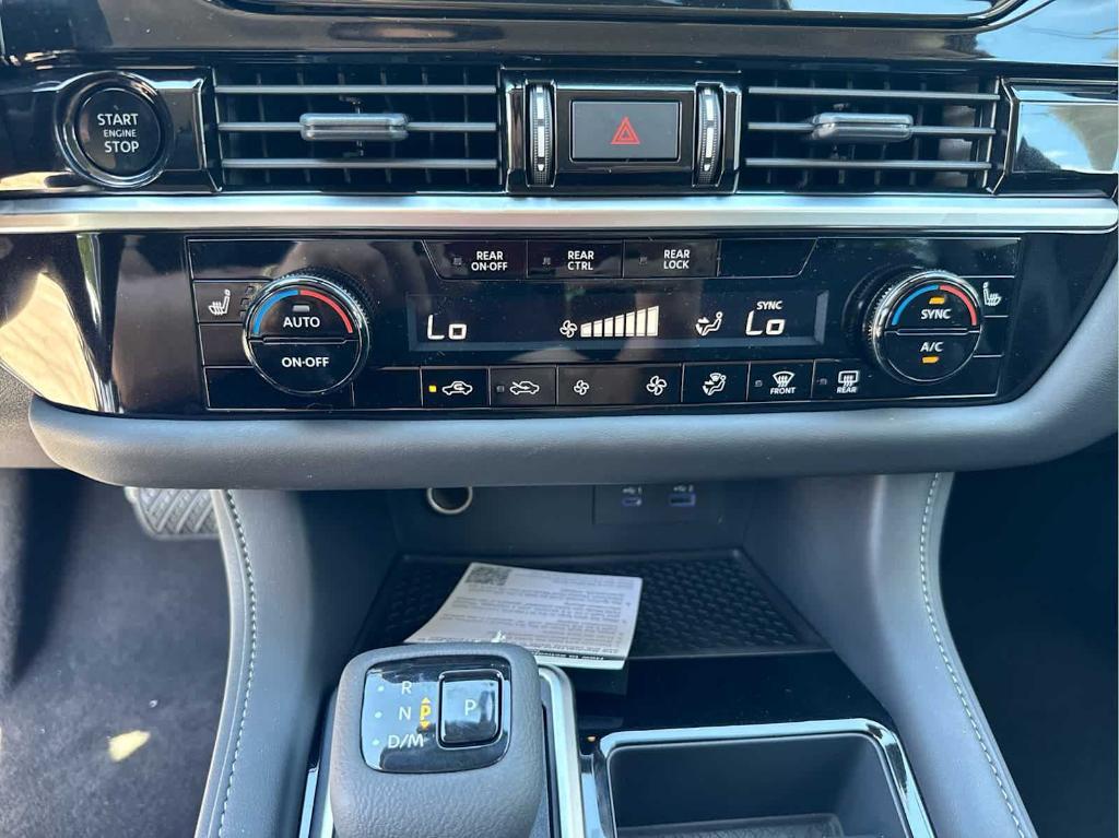 new 2025 Nissan Pathfinder car, priced at $41,586
