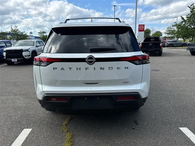 new 2025 Nissan Pathfinder car, priced at $42,014
