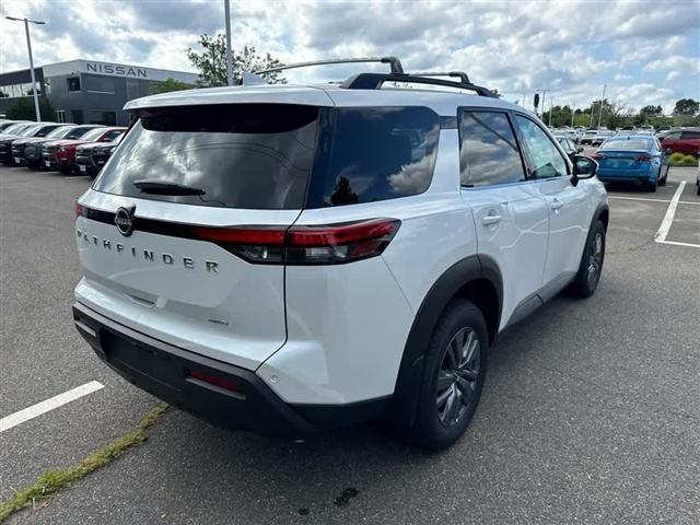 new 2025 Nissan Pathfinder car, priced at $42,014