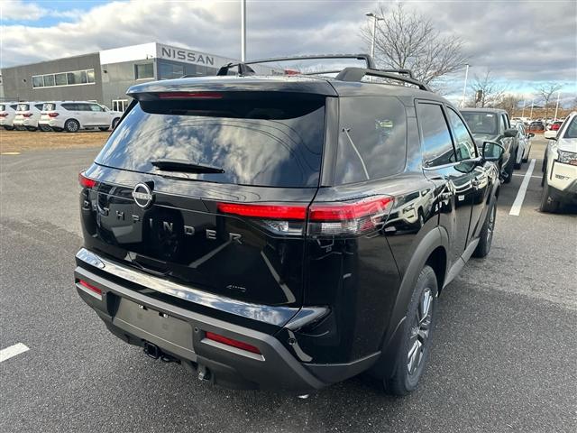 new 2025 Nissan Pathfinder car, priced at $45,488