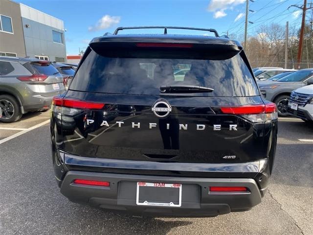 new 2025 Nissan Pathfinder car, priced at $35,818