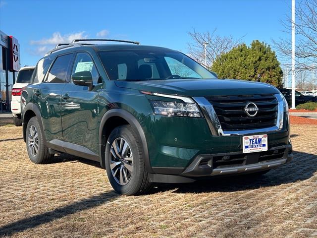 new 2025 Nissan Pathfinder car, priced at $53,219