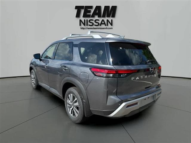 new 2025 Nissan Pathfinder car, priced at $44,348