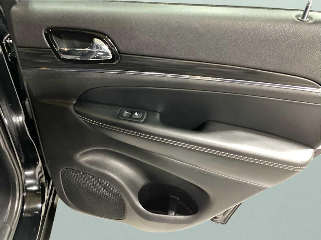 used 2021 Jeep Grand Cherokee car, priced at $26,345