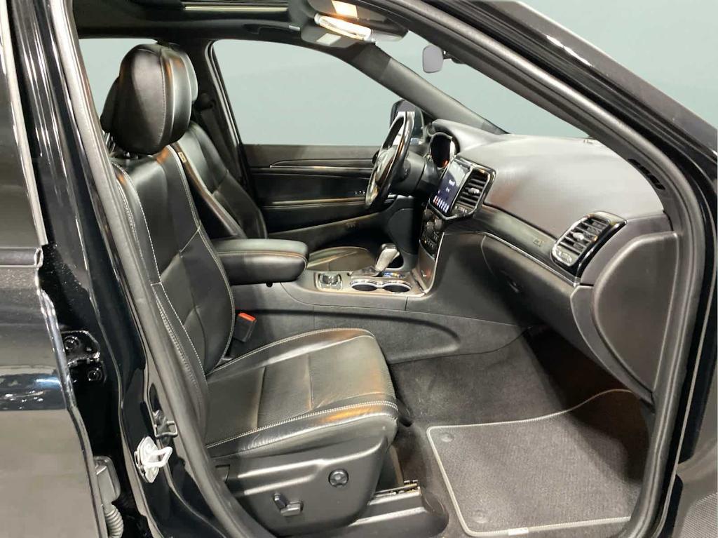 used 2021 Jeep Grand Cherokee car, priced at $26,345