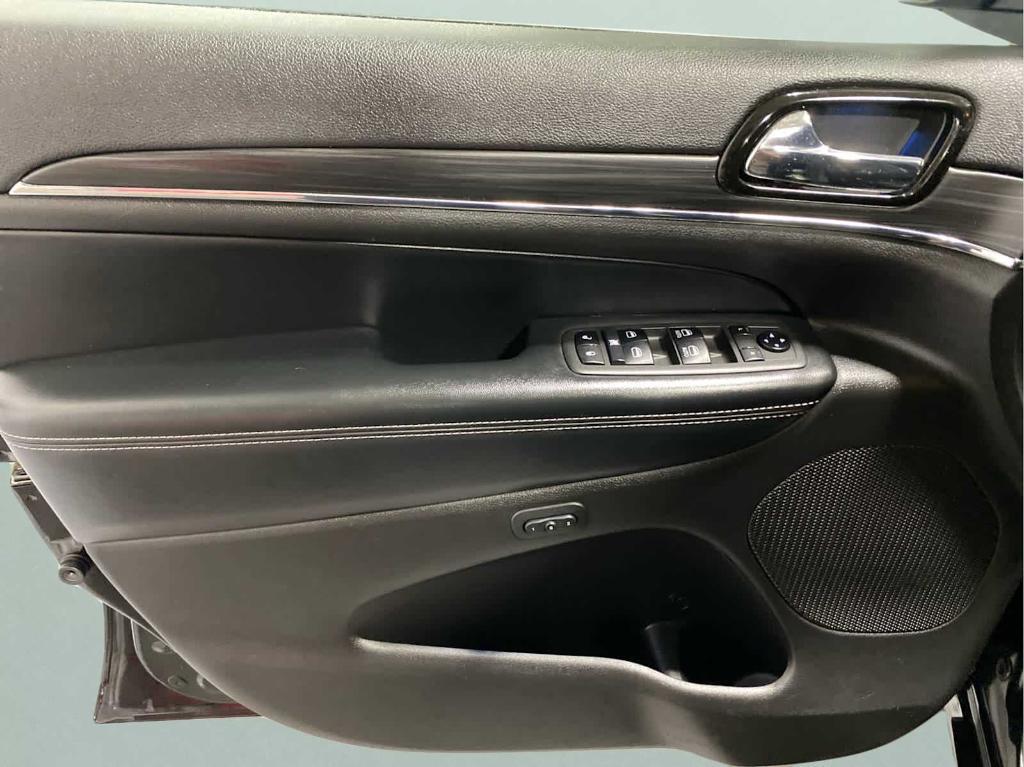 used 2021 Jeep Grand Cherokee car, priced at $26,345