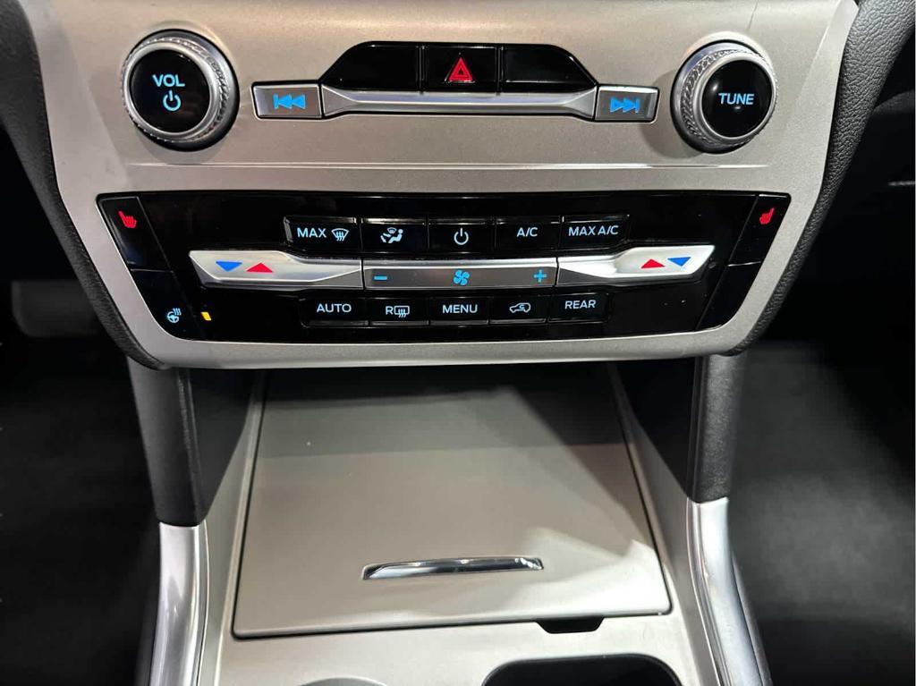 used 2022 Ford Explorer car, priced at $29,533