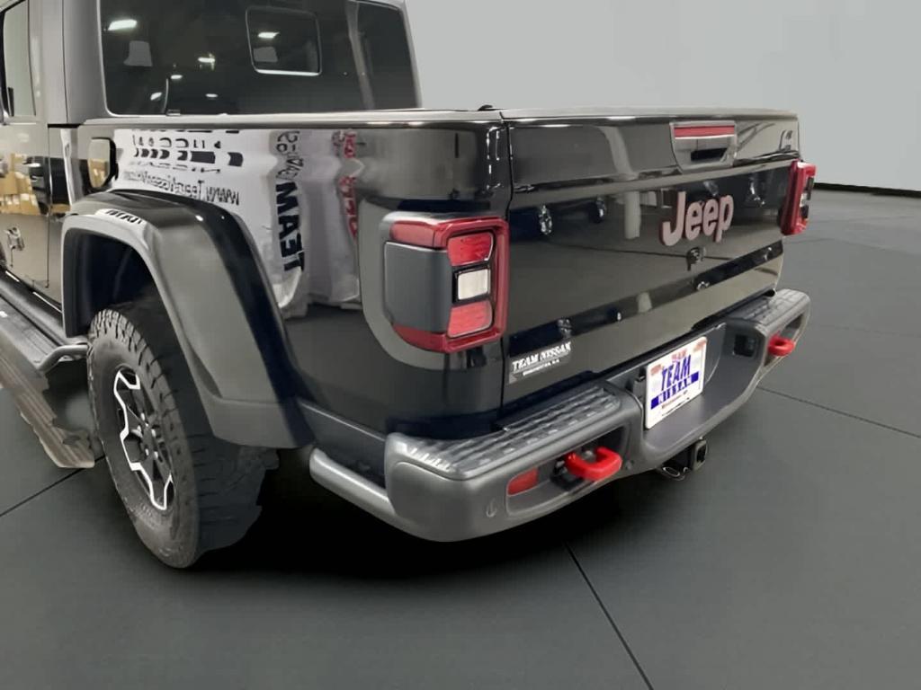 used 2020 Jeep Gladiator car, priced at $35,387