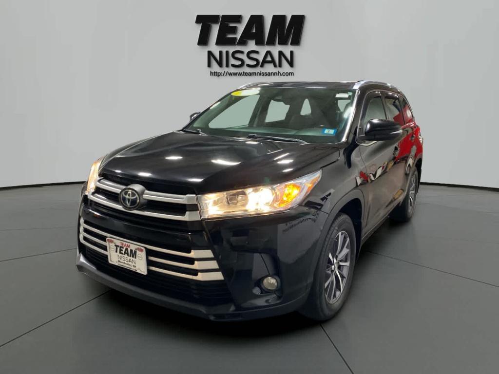 used 2017 Toyota Highlander car, priced at $21,452