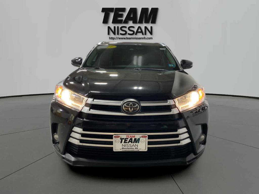 used 2017 Toyota Highlander car, priced at $21,452