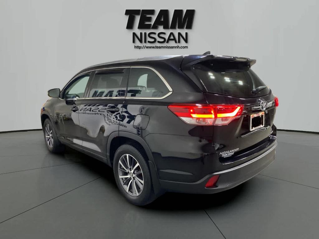 used 2017 Toyota Highlander car, priced at $21,452