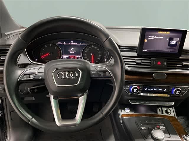 used 2020 Audi Q5 car, priced at $23,032