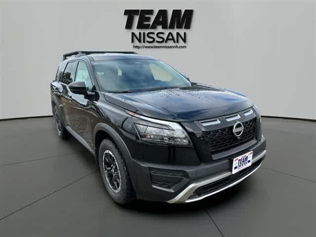 new 2025 Nissan Pathfinder car, priced at $45,260