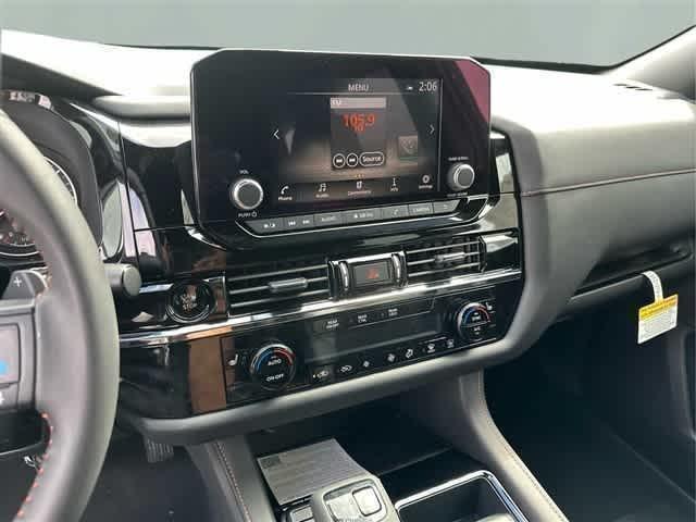 new 2025 Nissan Pathfinder car, priced at $45,260