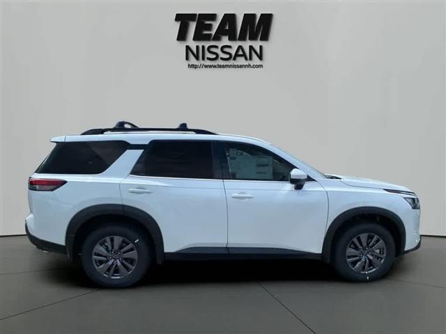 new 2025 Nissan Pathfinder car, priced at $42,099
