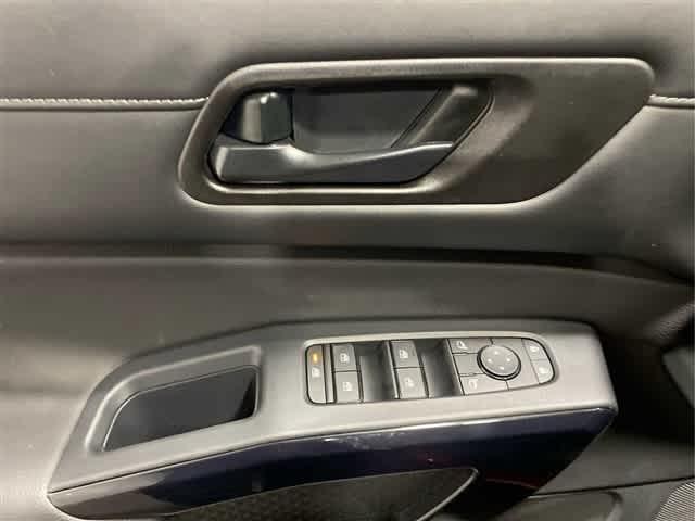 new 2025 Nissan Pathfinder car, priced at $43,042