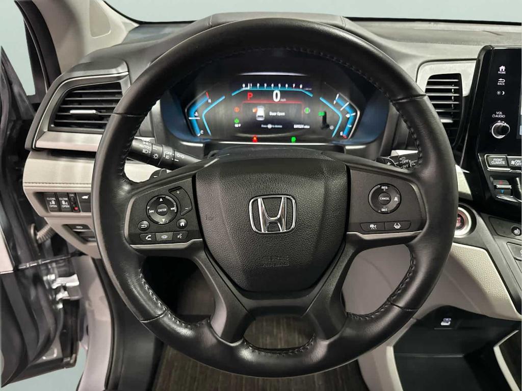 used 2024 Honda Odyssey car, priced at $35,410