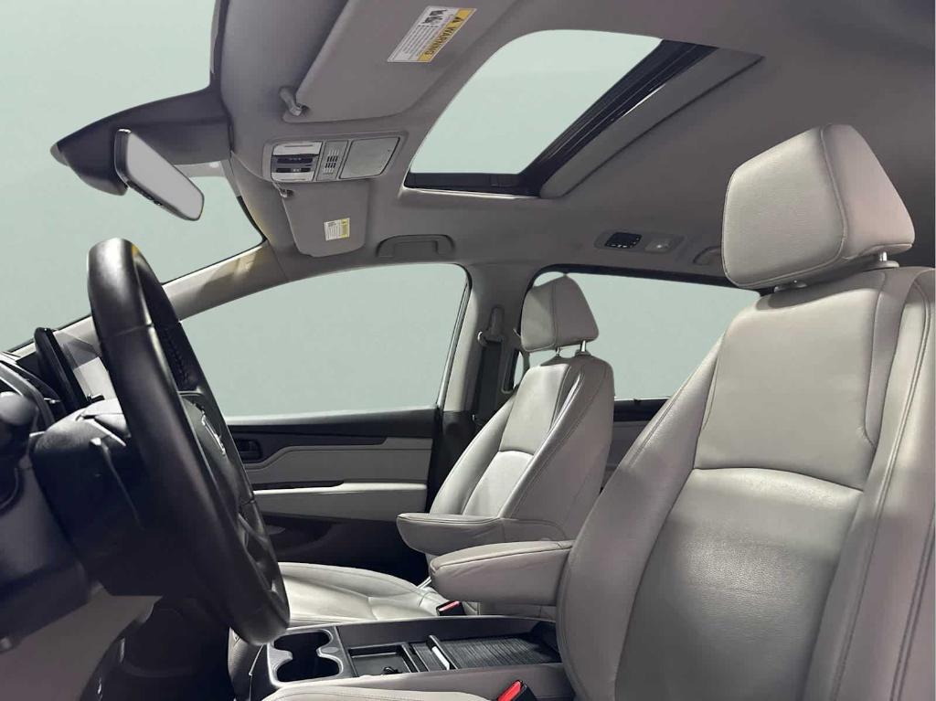 used 2024 Honda Odyssey car, priced at $35,410