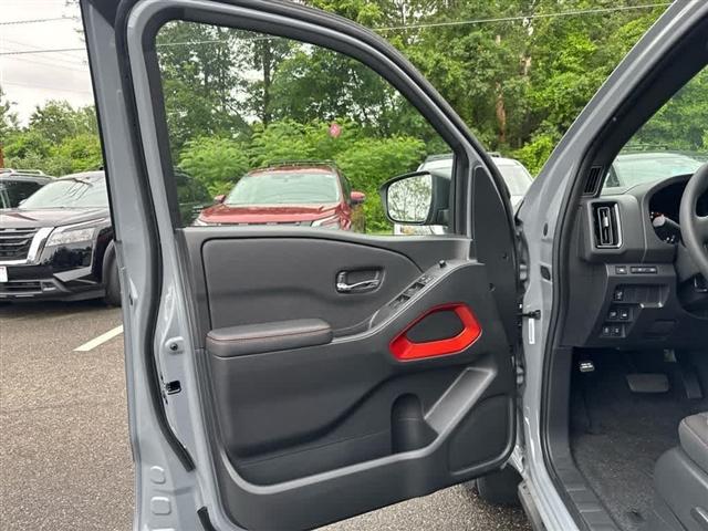 new 2025 Nissan Frontier car, priced at $44,386