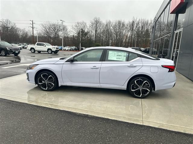 new 2025 Nissan Altima car