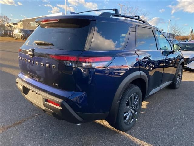 new 2025 Nissan Pathfinder car, priced at $36,269