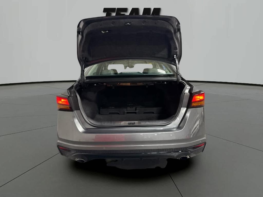 used 2025 Nissan Altima car, priced at $27,328