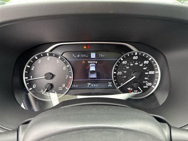 new 2025 Nissan Frontier car, priced at $42,143